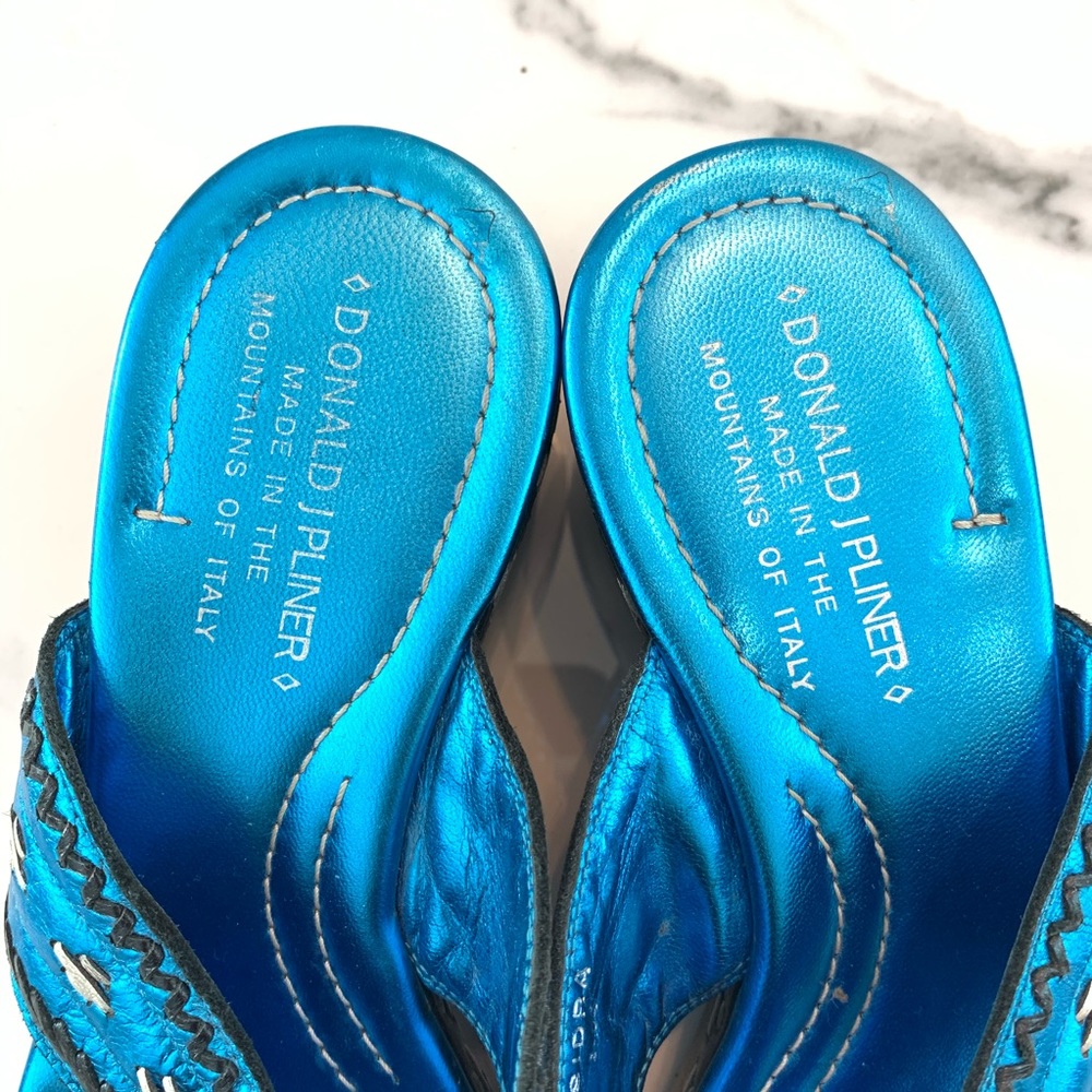 Donald J. Pliner Blue Peace Sign Sandals - Picture 4 of 8
